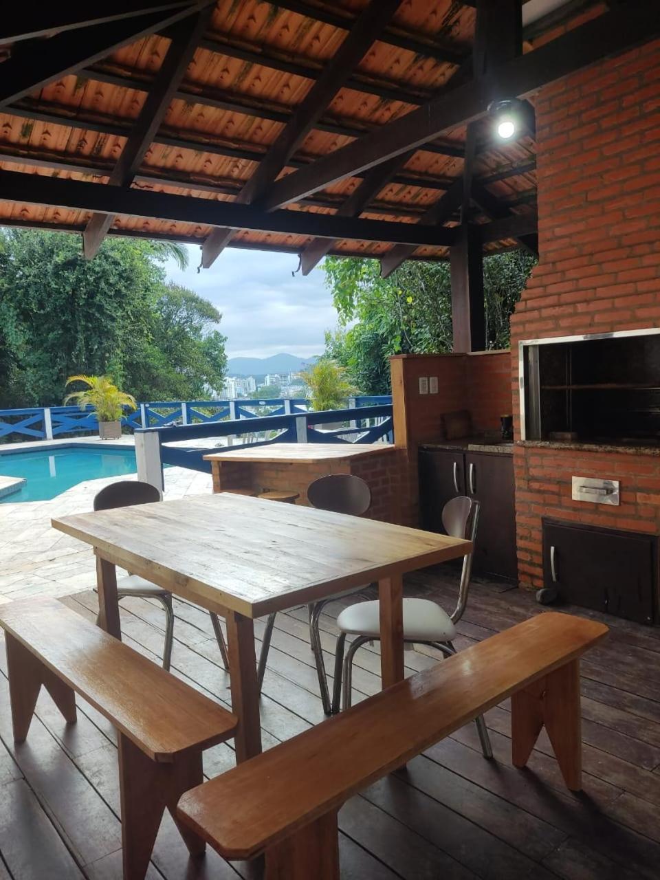 Guest house Gajah *